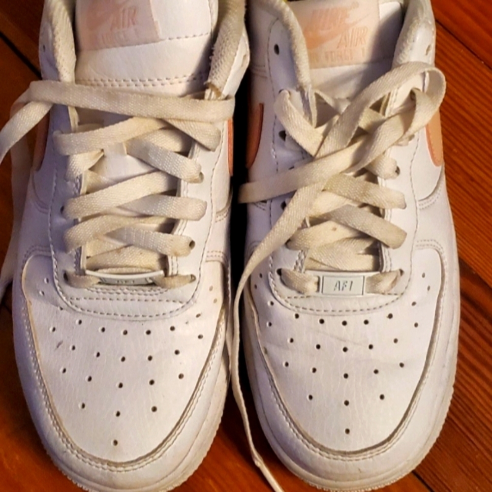 Nike Air Force 1 White Sneakers